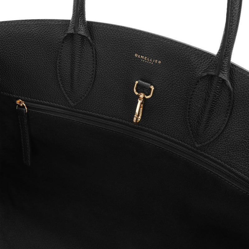 The Hudson Black Small Grain