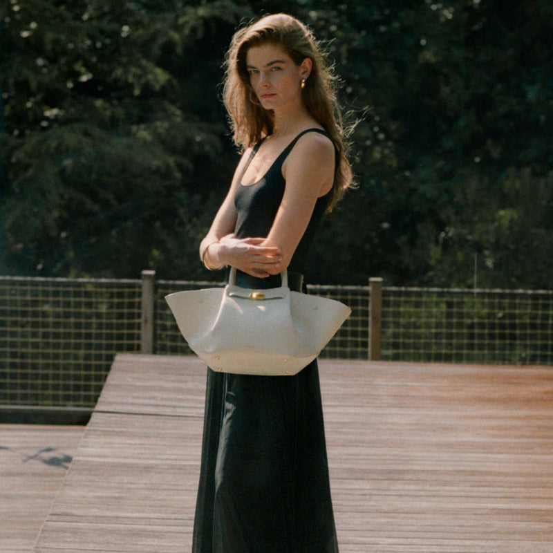 The Midi New York Off-White Small Grain